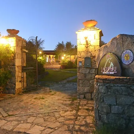 Hotel Jaddhu Country