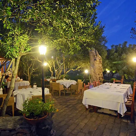 Jaddhu Country Hotel 3*