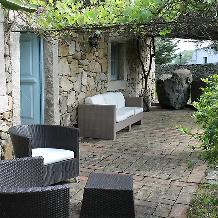 Jaddhu Country Hotel 3*
